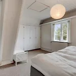 3 Bedroom Front In 別荘