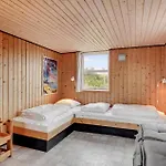 別荘 3 Bedroom Front In ブラーバンド