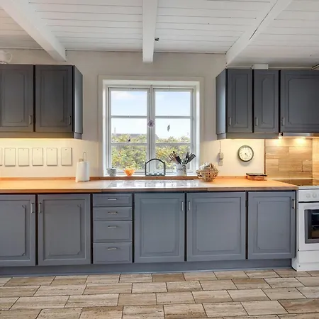 3 Bedroom Front In Feriehus Blåvand