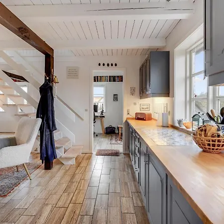 3 Bedroom Front In
